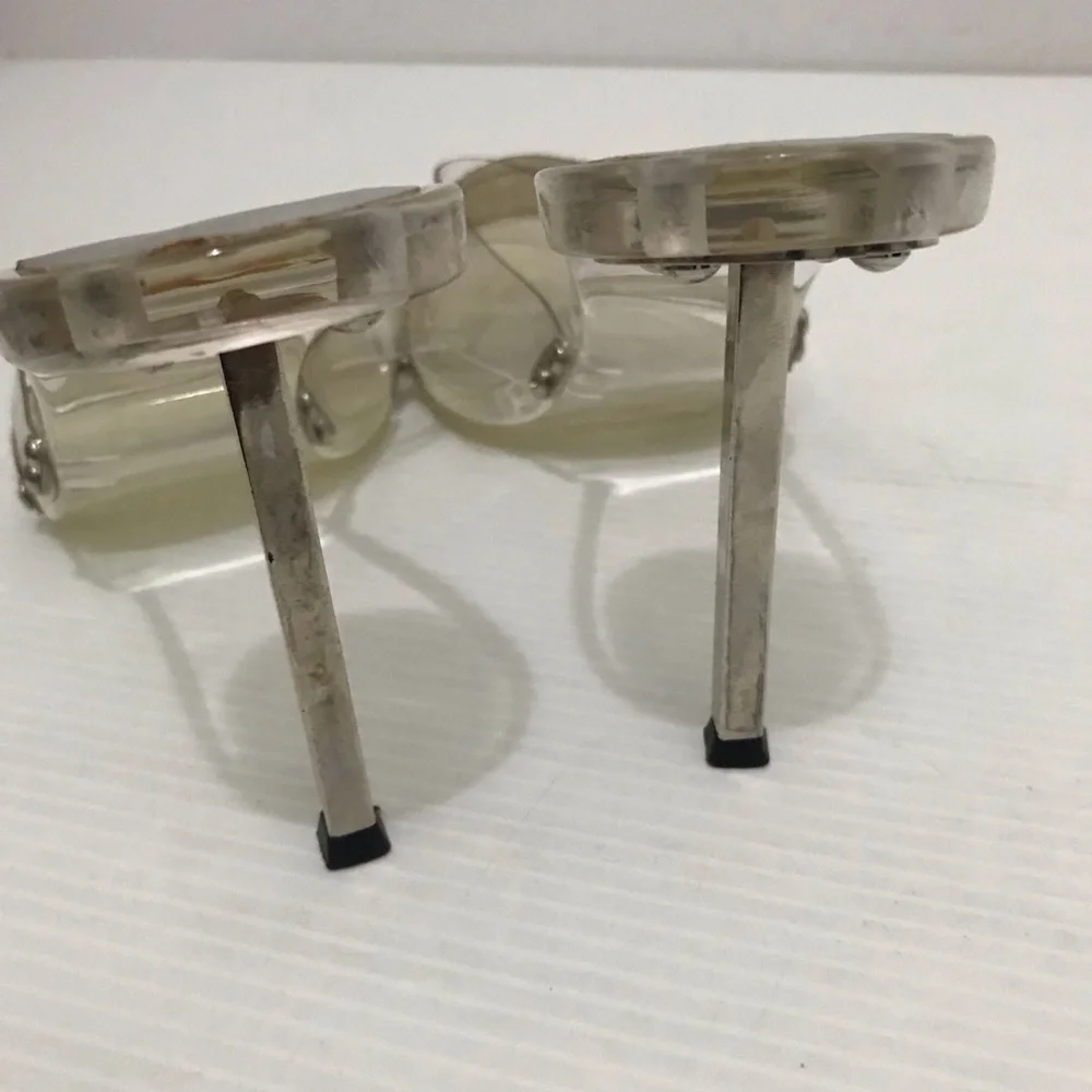 Stuart Weitzman Women's Clear Heel and Crystal Size 9M